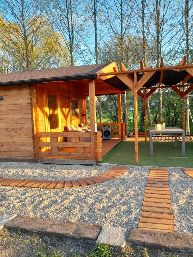 Pensjonat Agroturystyczny Pod Modrzewiem Bed & Breakfast Florczaki Exterior photo