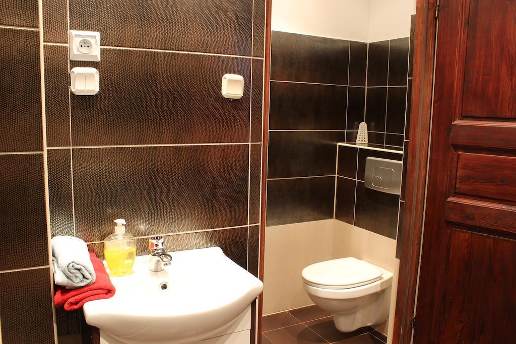 Pensjonat Agroturystyczny Pod Modrzewiem Bed & Breakfast Florczaki Exterior photo